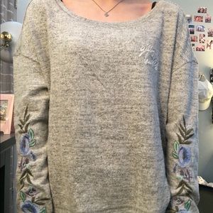 Gilly Hicks Gray Long Sleeve Top